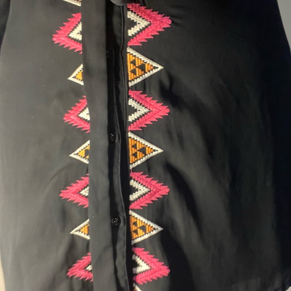 TCEC dress with pattern button lining - large - Picture 5 of 9